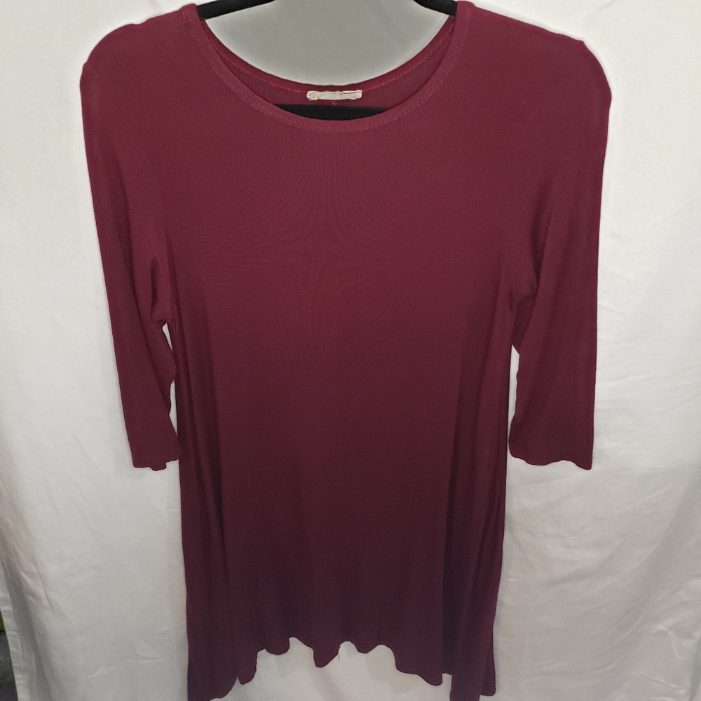 Woman's Large Solid Color, Mid Sleeve, High Low Dress, Burgundy